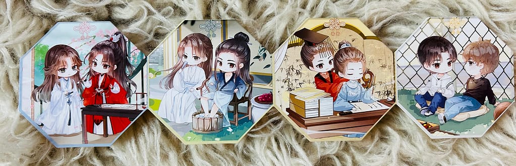 Hexagon chibis