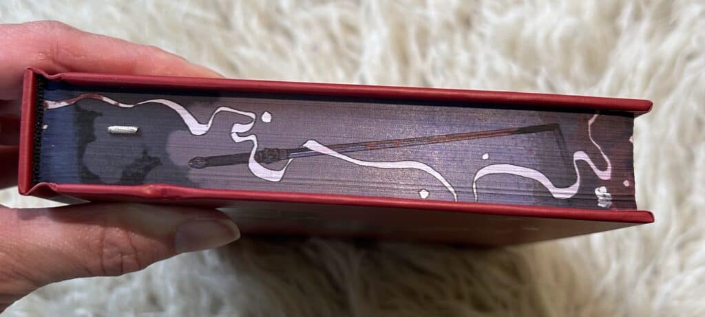 Top and bottom edge paper illustration from the v.4 TGCF hardcover